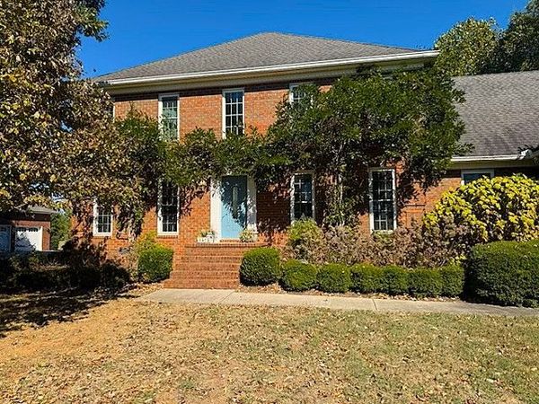 1413 Hwy 130 East , Shelbyville, TN 37160