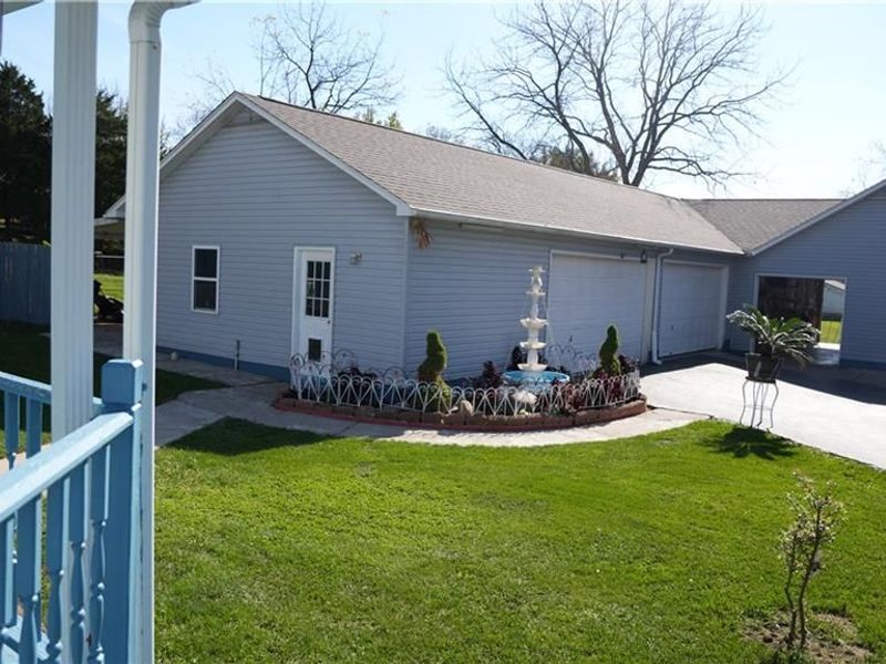 4928 Taylorsville Road, Huber Heights, OH 45424 Photo 30