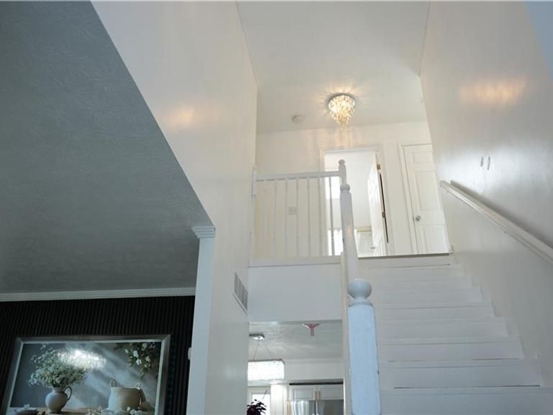 4928 Taylorsville Road, Huber Heights, OH 45424 Photo 9