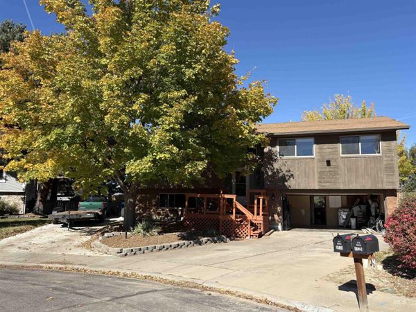 5120 S Willamette Pl, Boise, ID 83716