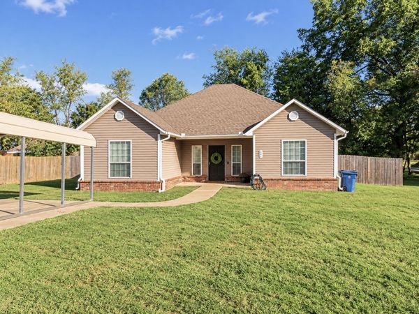 341 W Harrison, McAlester, OK 74501