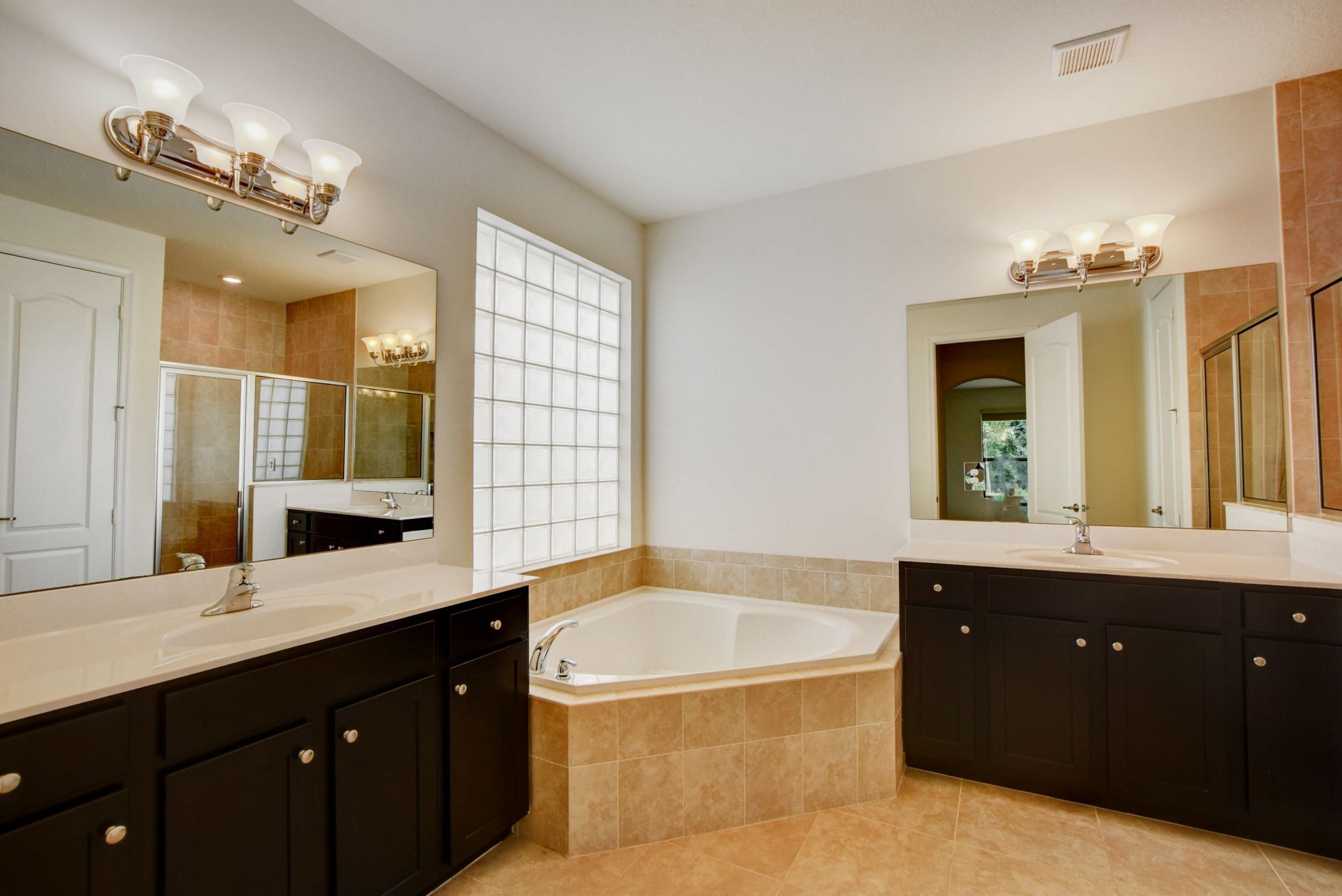 8979 Gulf Run Way, Lake Worth, FL 33467 Photo