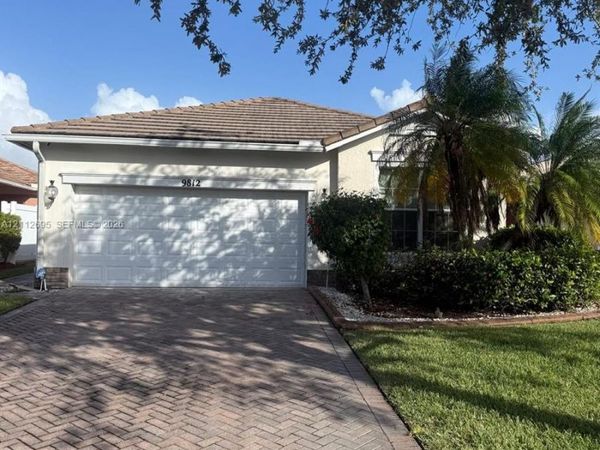 9812 SW Glenbrook Dr , Port St. Lucie, FL 34987