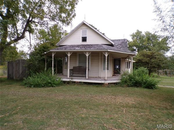 5237 Beaucoup Road, Ava, IL 62907