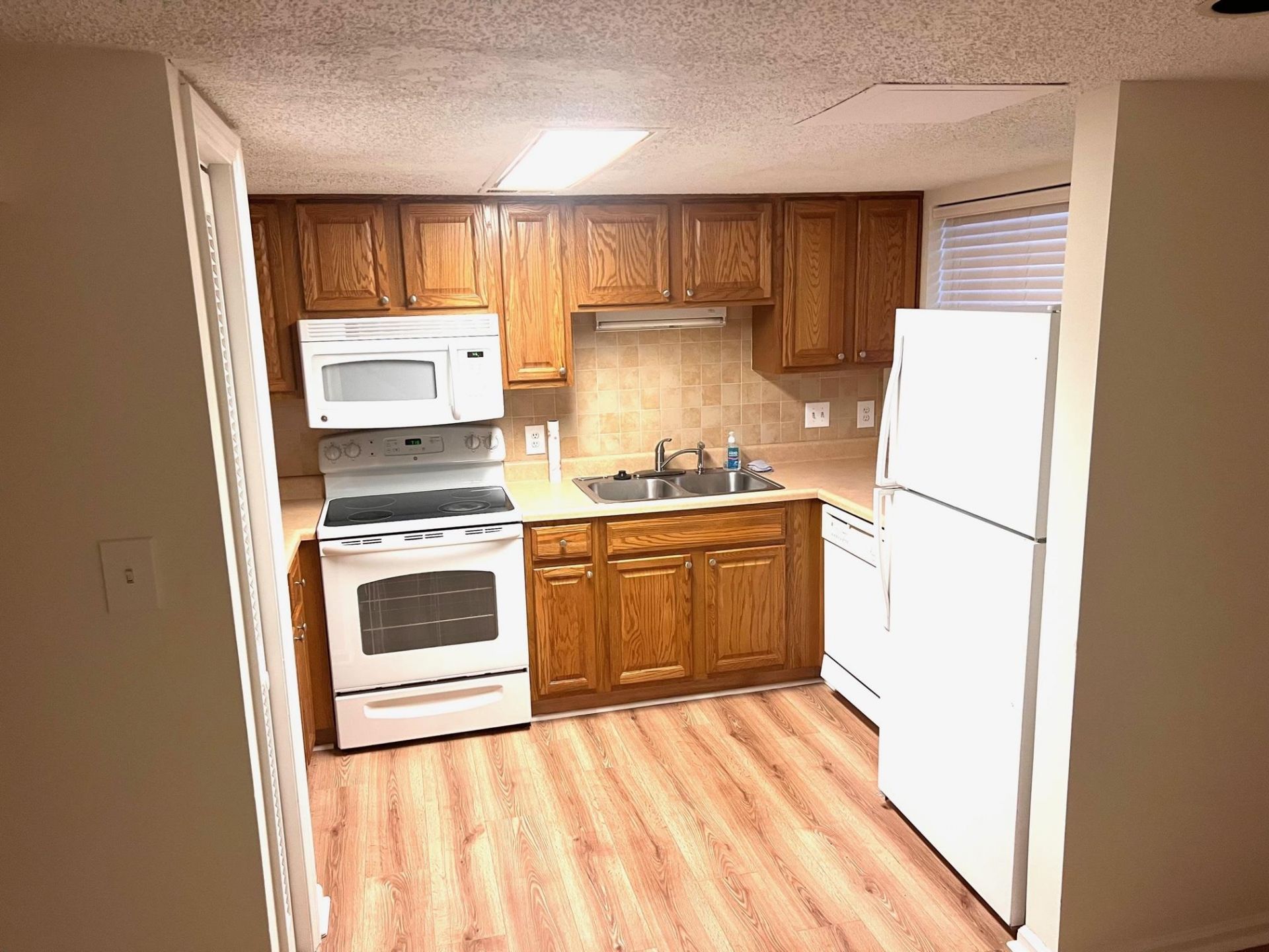 6703 Jefferson Pl.  Photo 5
