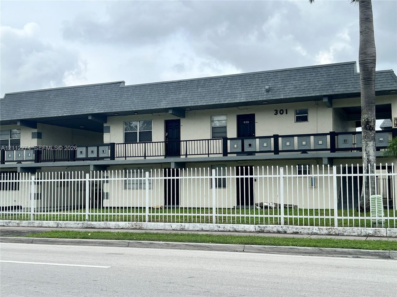 301 NW 177th St , Unit 141, Miami Gardens, FL 33169 Photo
