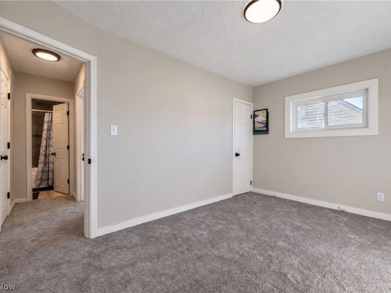 345 N Edgehill Avenue, Austintown, OH 44515 Photo 27