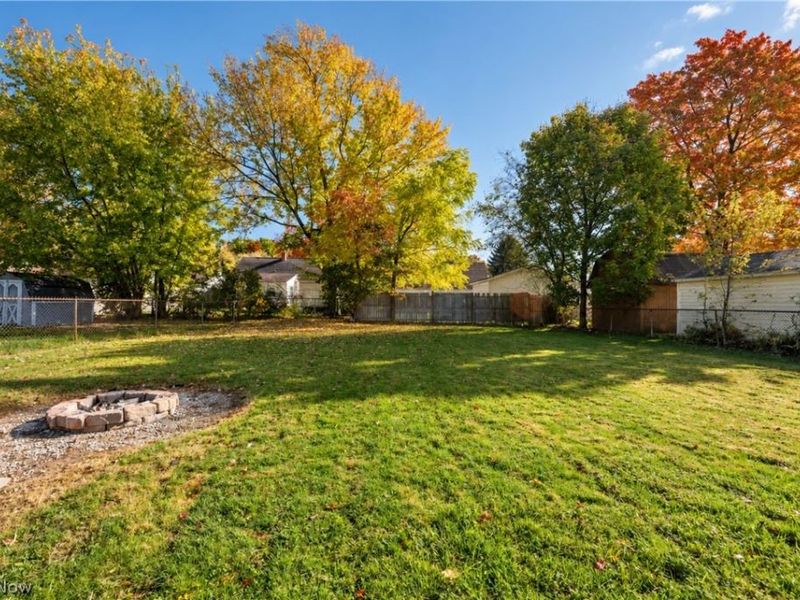 345 N Edgehill Avenue, Austintown, OH 44515 Photo 40