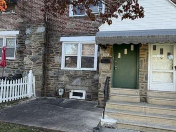 806 EATON ROAD, DREXEL HILL, PA 19026