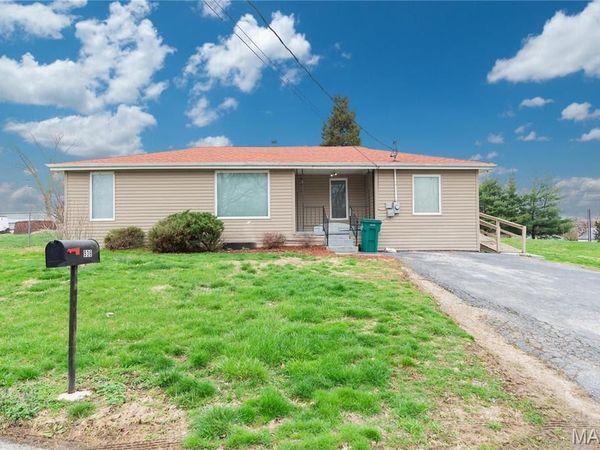 936 Guenzler Drive , Imperial, MO 63052