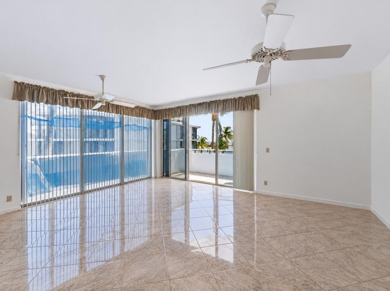 120 Inlet Way, Unit 301, Palm Beach Shores, FL 33404 Photo