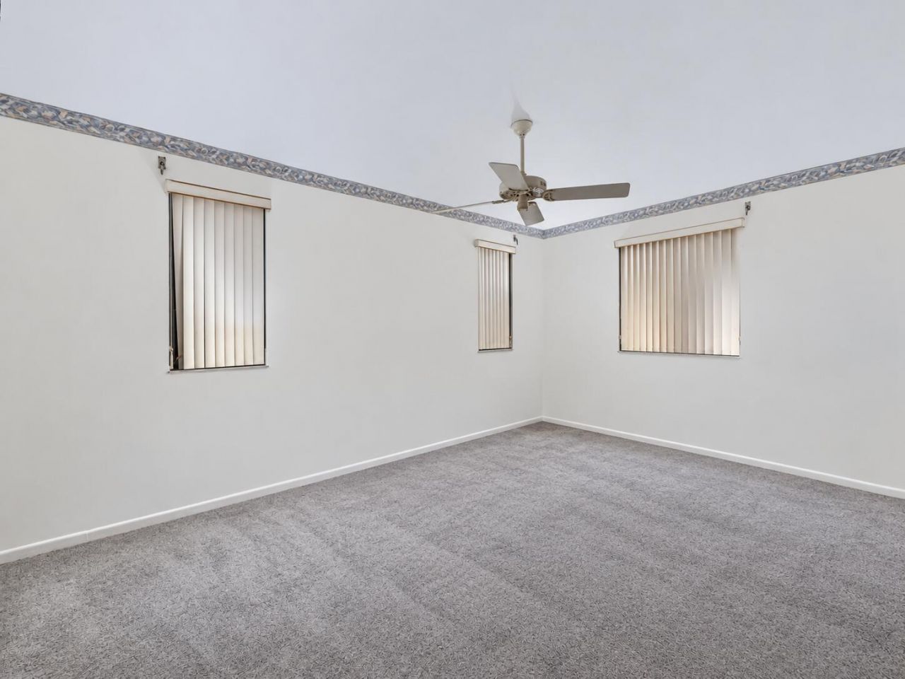 120 Inlet Way, Unit 301, Palm Beach Shores, FL 33404 Photo