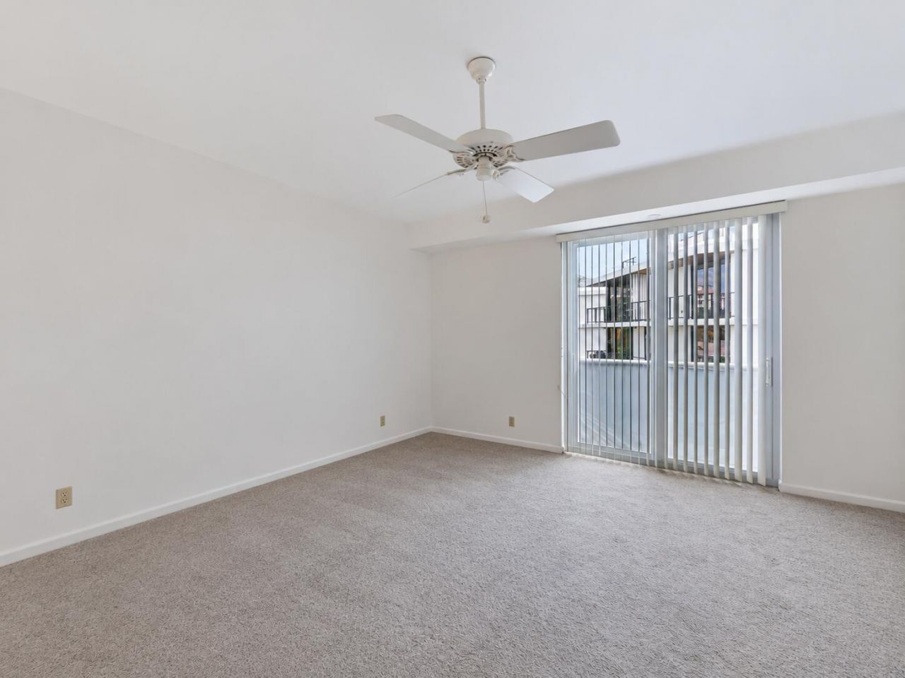 120 Inlet Way, Unit 301, Palm Beach Shores, FL 33404 Photo