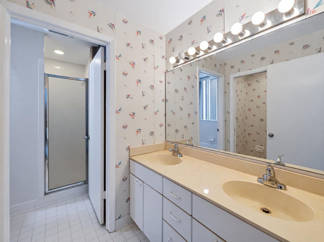 120 Inlet Way, Unit 301, Palm Beach Shores, FL 33404 Photo
