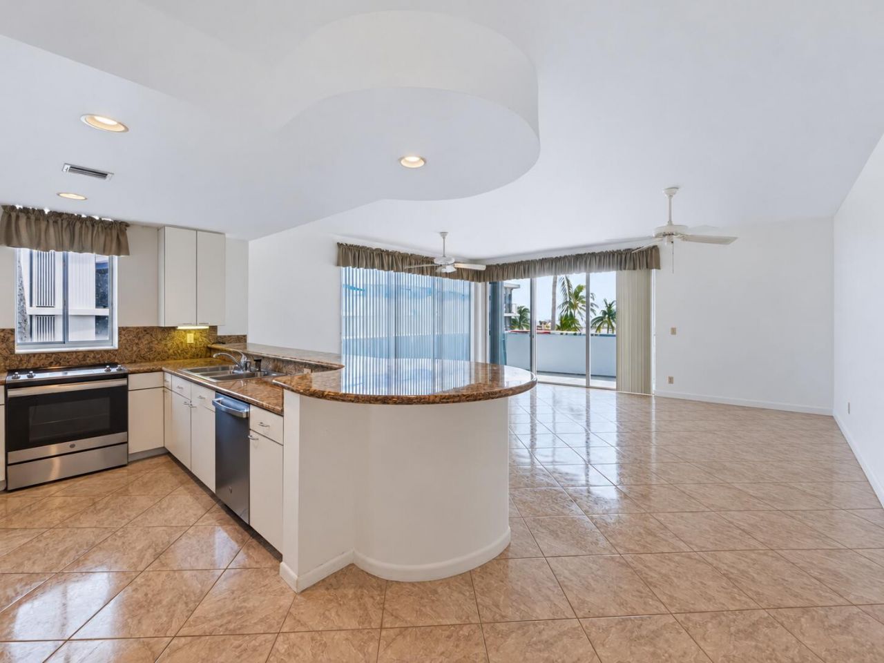 120 Inlet Way, Unit 301, Palm Beach Shores, FL 33404 Photo