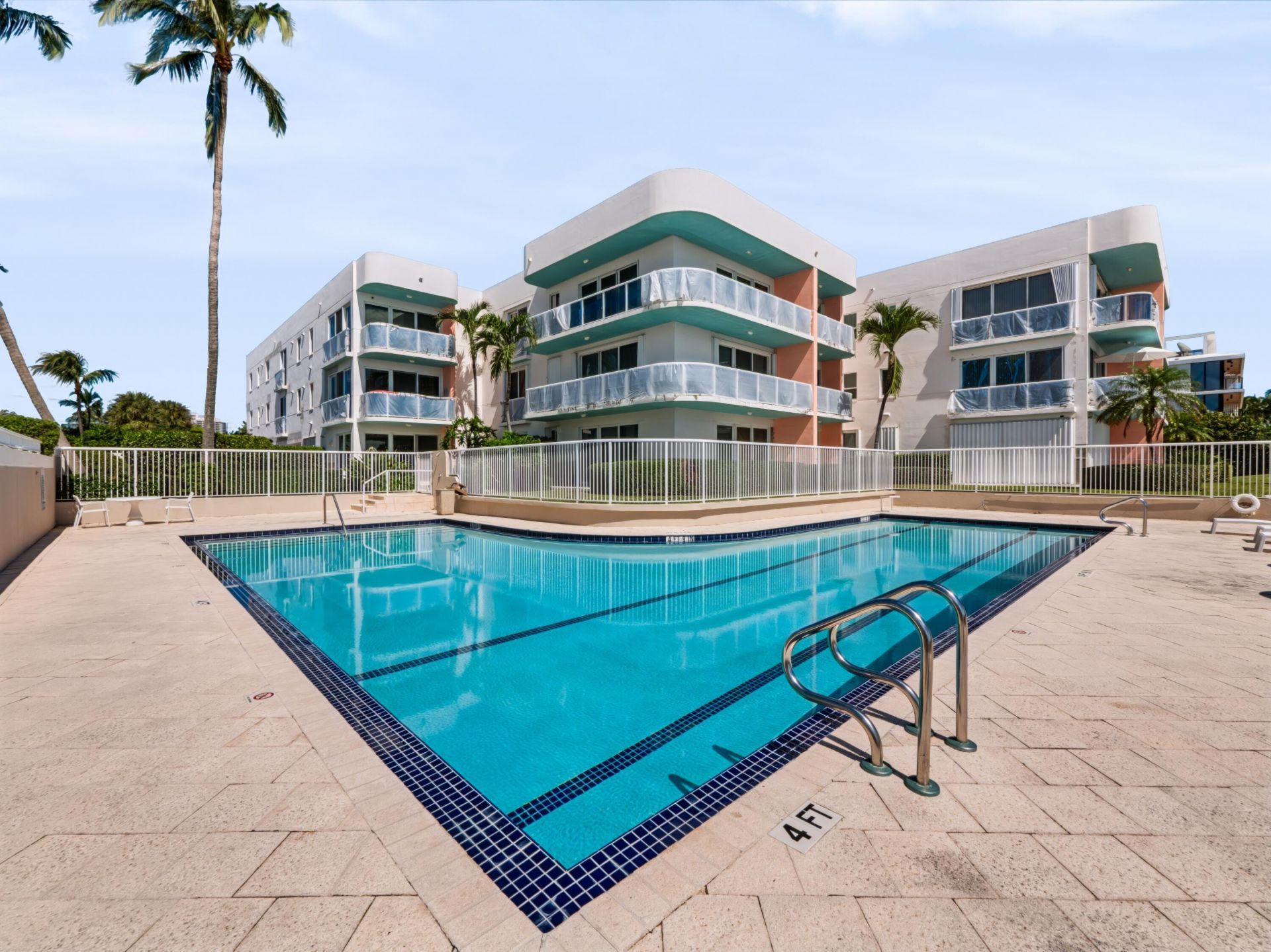 120 Inlet Way, Unit 301, Palm Beach Shores, FL 33404 Photo