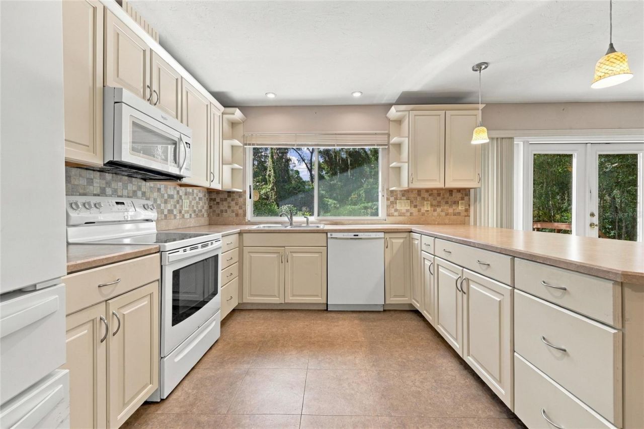 1220 NW 112th Terrace, Gainesville, FL 32606 Photo