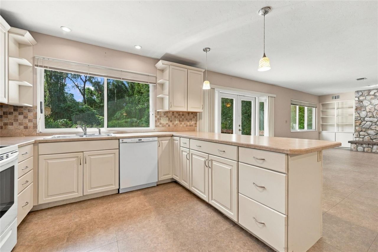 1220 NW 112th Terrace, Gainesville, FL 32606 Photo