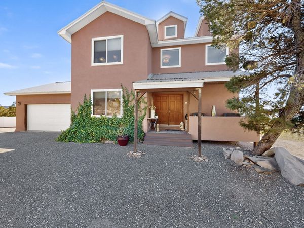 4 Rushmore Road , Cedar Crest, NM 87008