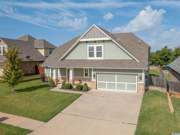 2333 Bretton Lane, Edmond, OK 73012
