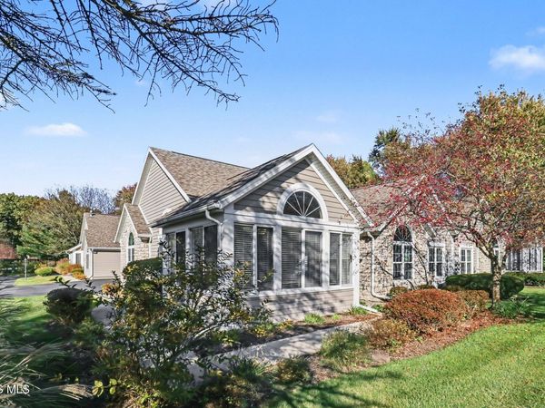 7431 Bent Tree Drive , Toledo, OH 43617