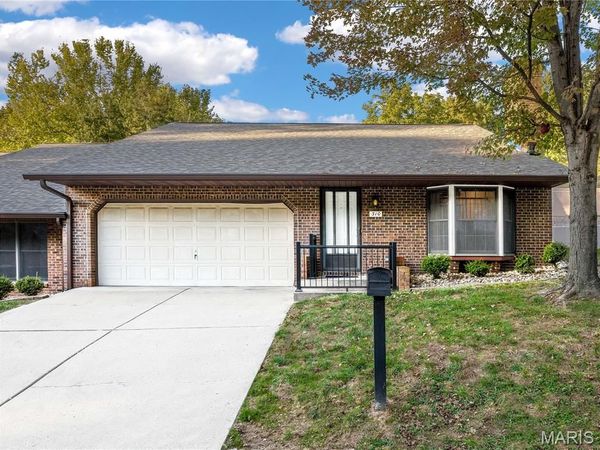 310 Northcrest Drive , Collinsville, IL 62234