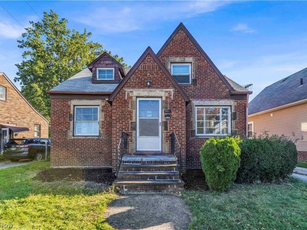 951 E 237th Street , Euclid, OH 44123