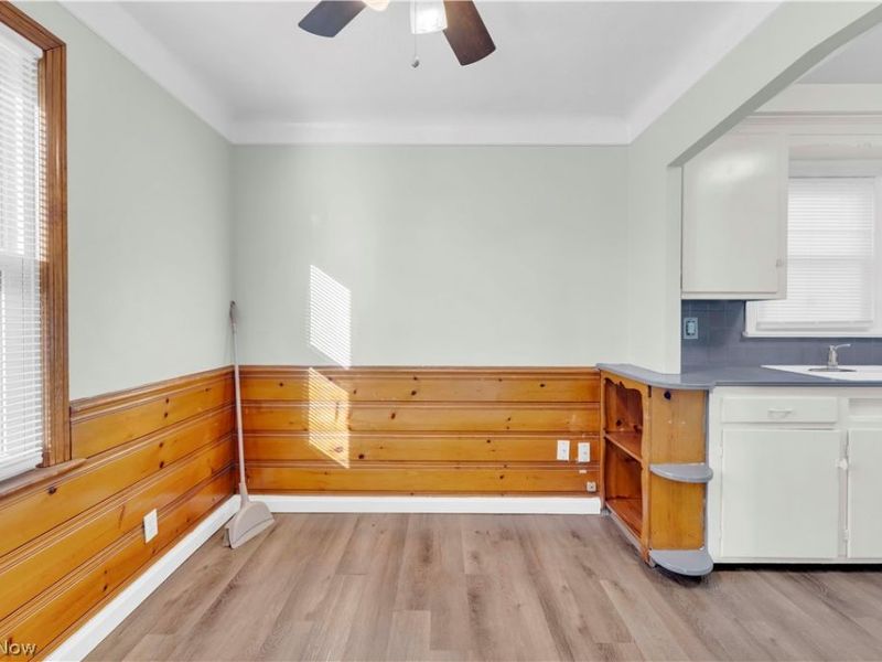 14305 Granger Road , Maple Heights, OH 44137 Photo 5