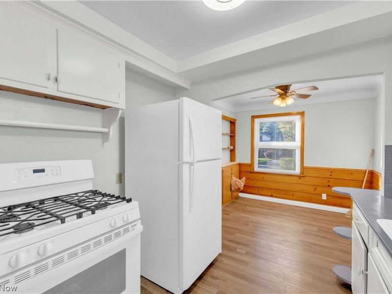 14305 Granger Road , Maple Heights, OH 44137 Photo 6