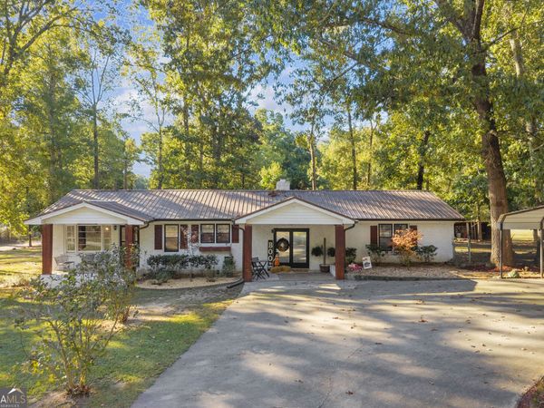 80 Moores Lane, Comer, GA 30629