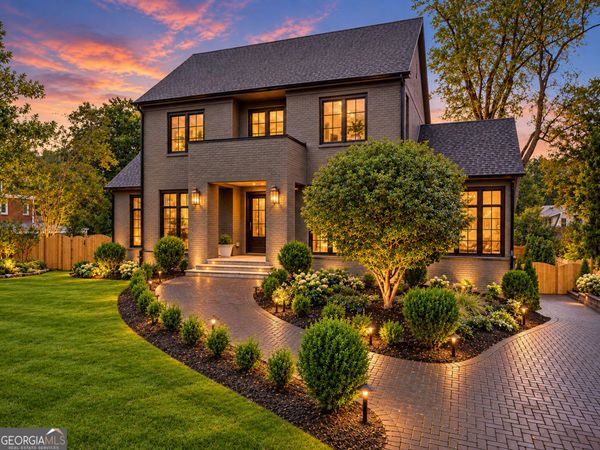 1035 Oxford Road NE, Atlanta, GA 30306