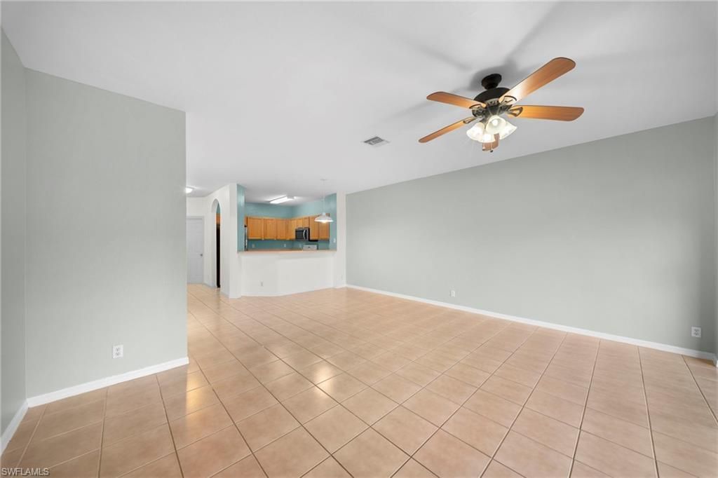 8248 Pacific Beach Dr , Fort Myers, FL 33966 Photo