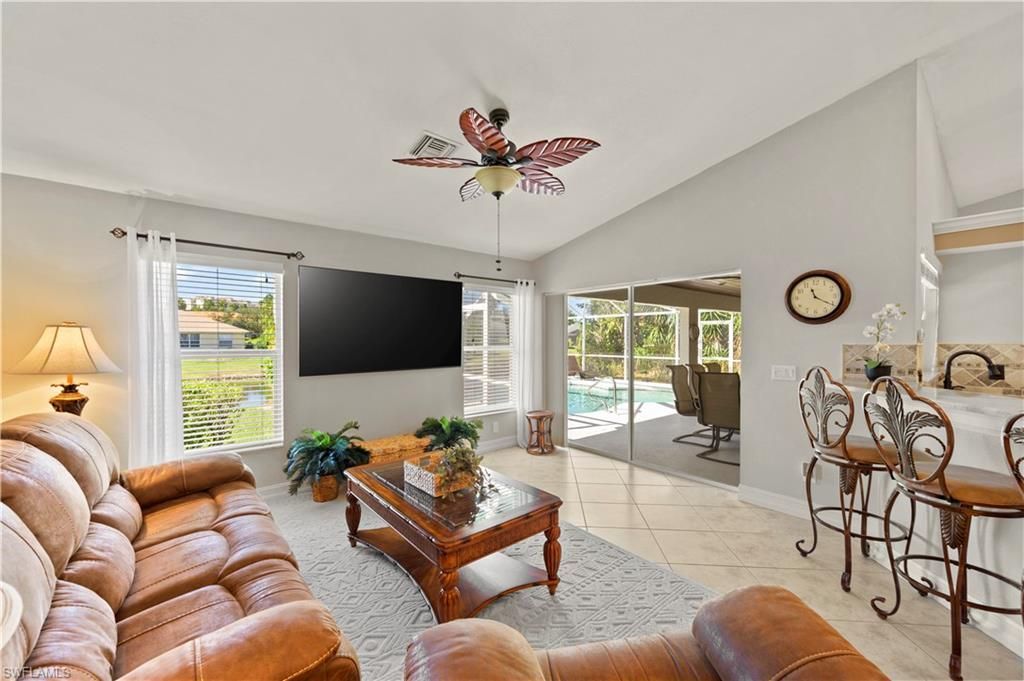 1070 SW 57th St , Cape Coral, FL 33914 Photo