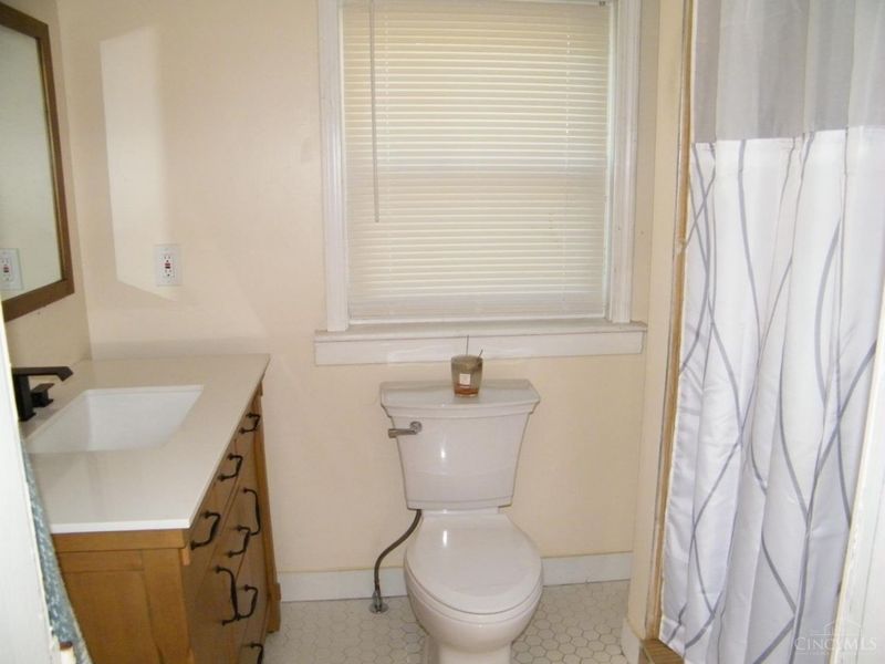 6953 Noble Avenue, North College Hill, OH 45239 Photo 12