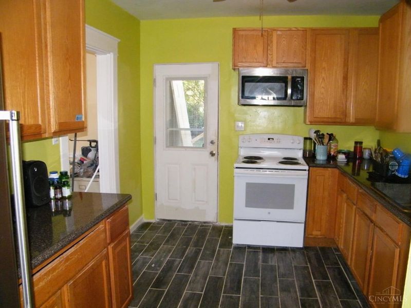 6953 Noble Avenue, North College Hill, OH 45239 Photo 8