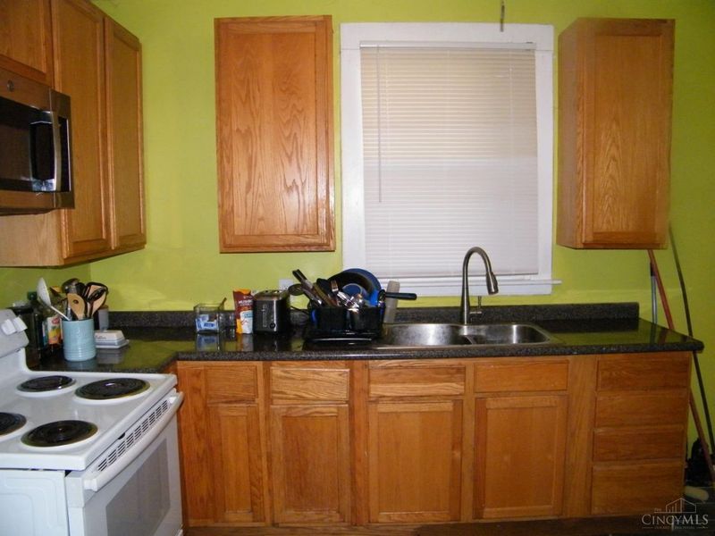 6953 Noble Avenue, North College Hill, OH 45239 Photo 9