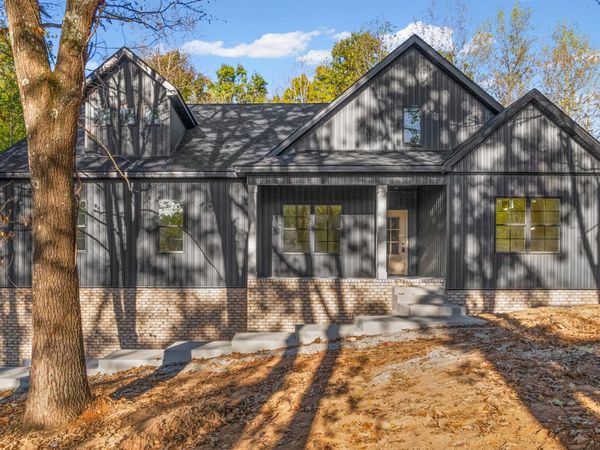 2638 Moody Rd , Clarksville, TN 37040