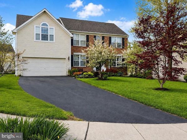 26 ADAMSON COURT, PHOENIXVILLE, PA 19460