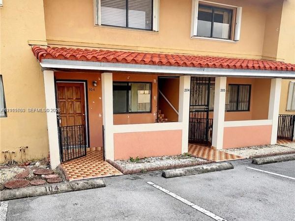 2740 W 63rd St , Unit 104, Hialeah, FL 33016