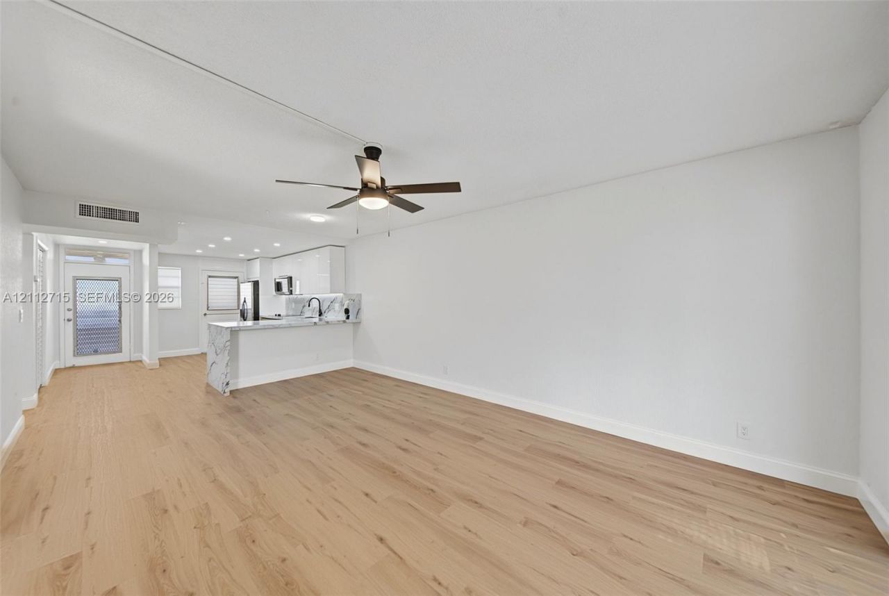 2800 NW 47th Ter , Unit 202A, Lauderdale Lakes, FL 33313 Photo