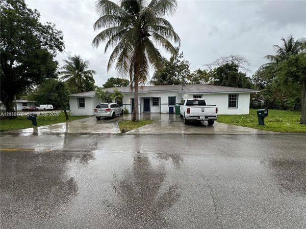 9745 NW 5th Ave , Unit 9747, Miami, FL 33150