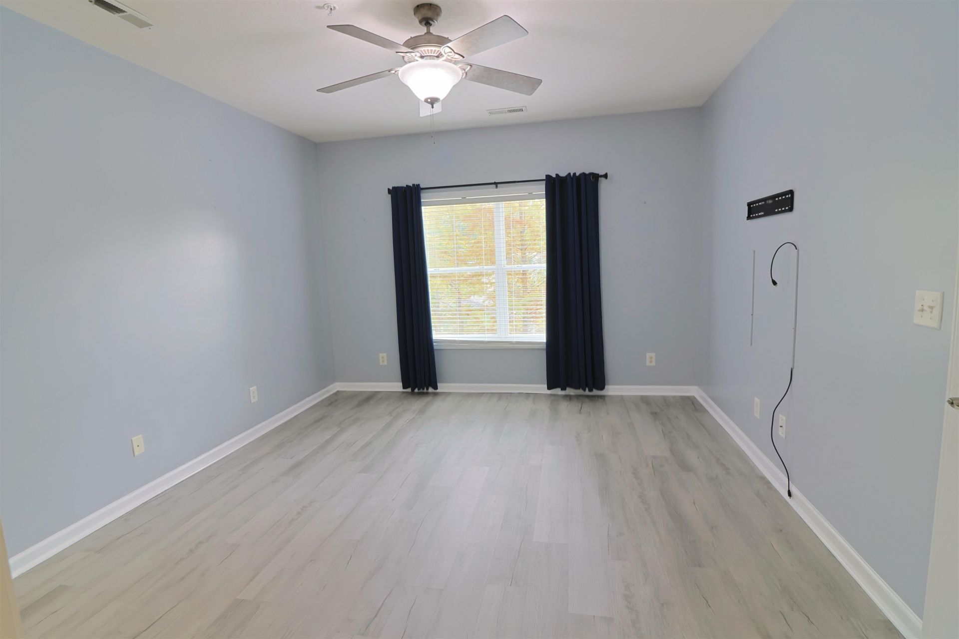 4104 Pinehurst Circle Photo 16