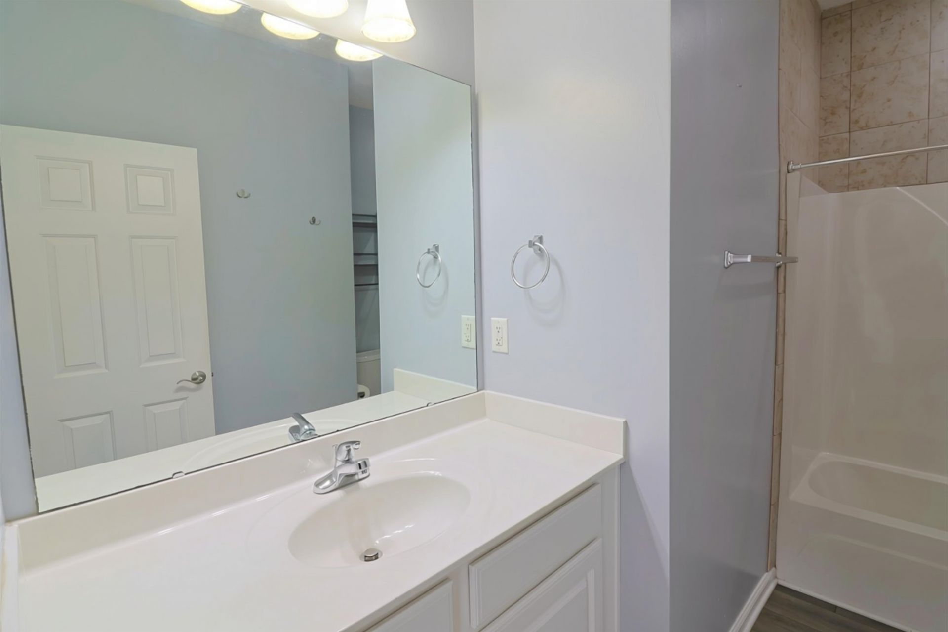 4104 Pinehurst Circle Photo 25