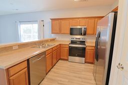 4104 Pinehurst Circle photo 4