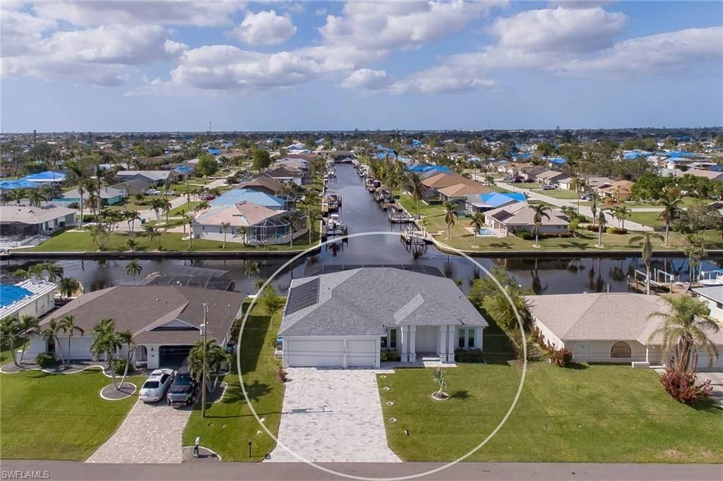 3724 SW 1st Pl , Cape Coral, FL 33914 Photo