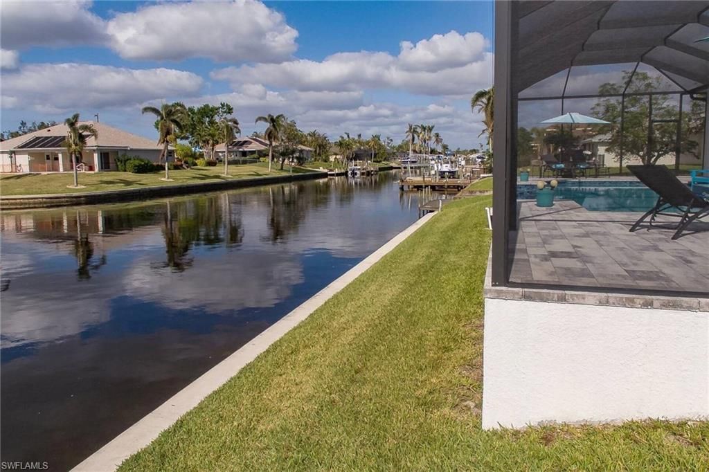 3724 SW 1st Pl , Cape Coral, FL 33914 Photo