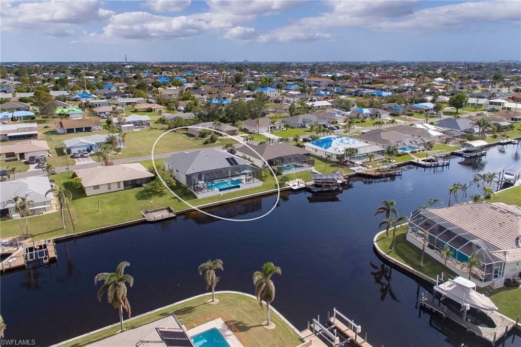 3724 SW 1st Pl , Cape Coral, FL 33914 Photo