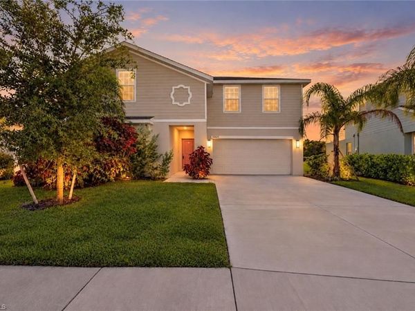 12421 Amber Waves RD , LEHIGH ACRES, FL 33974