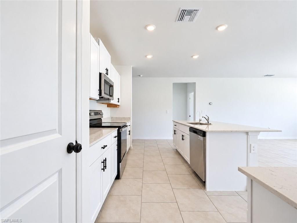 12421 Amber Waves Rd , Lehigh Acres, FL 33974 Photo