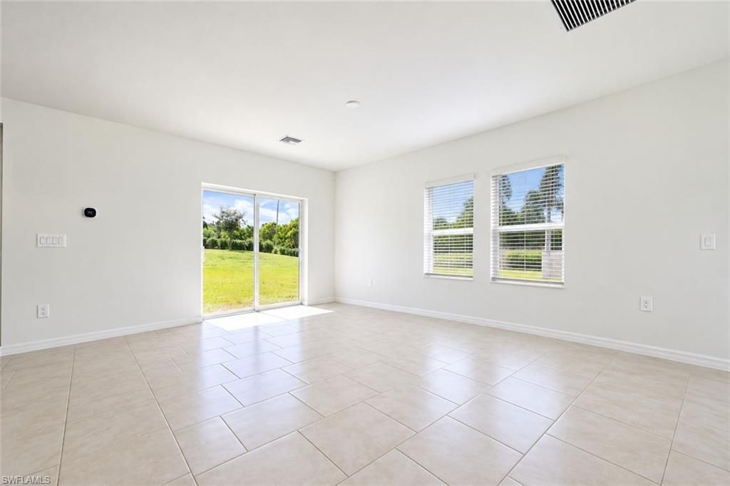 12421 Amber Waves Rd , Lehigh Acres, FL 33974 Photo